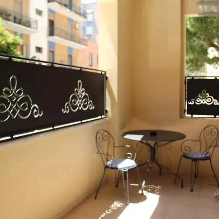 Ohana: Casa Nel Centro Di *